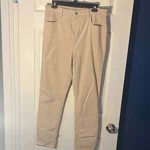 Women’s Tan Pants